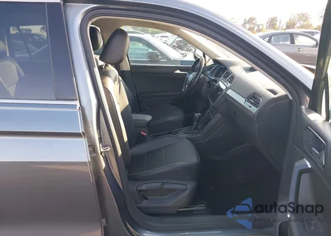 2018 Volkswagen Tiguan 2.0T Se/2.0T Sel из США, поврежденный, VIN 3VV3B7AX0JM055043